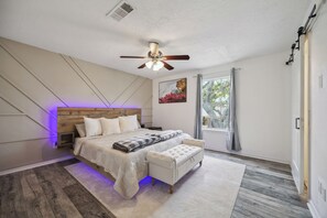 4 bedrooms, WiFi - Spacious 4-bedroom house in beautiful Houston with AC (Houston)