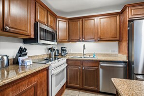 Fridge, microwave, oven, stovetop - Spacious 2Bed 2Bath Maui Condo w/ Huge Lanai & Pool Views – Steps to Beach! (Kihei)