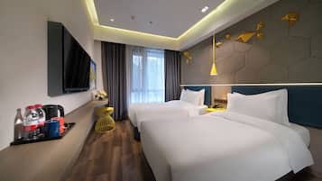 Superior Twin Room | Desk, laptop workspace, free WiFi