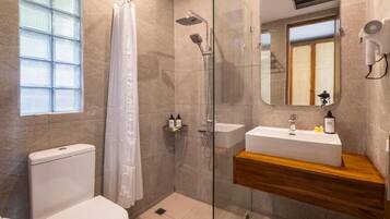 Double Room, Pool View | Bathroom | Slippers