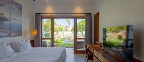 Bügeleisen/Bügelbrett, kostenloses WLAN