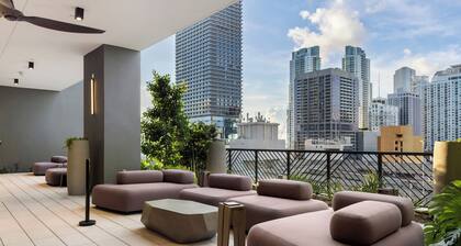 2909 - Elegant 1BR in Miami Downtown with Pool & Gym