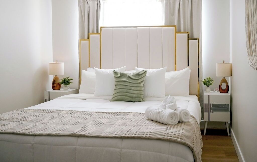 1 slaapkamer, een bureau, gratis wifi, beddengoed