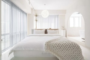 Romantic Double Room, City View | View from room - GUYU HOTEL (Chongqing)