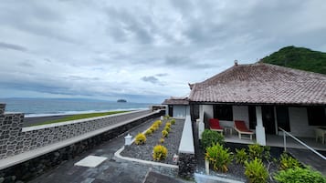 Bungalow, pemandangan laut | Teras/patio