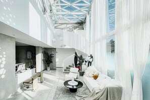 Living area - Mandi Lake View Inn (Dali)