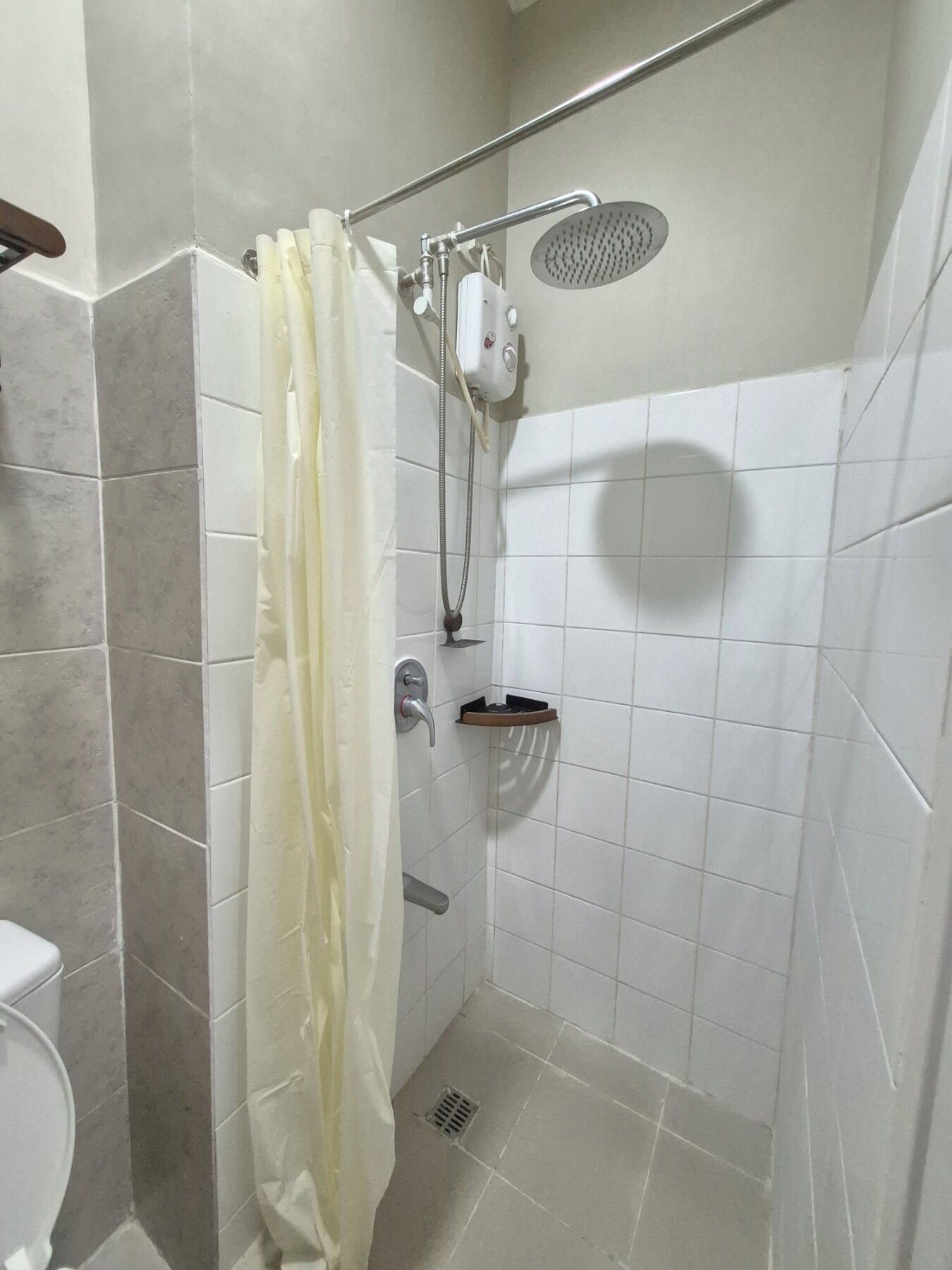 Standard Apartment, Pool View | Bathroom