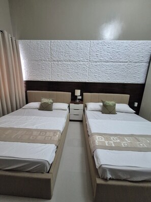 标准公寓, 泳池景观 | 免费 WiFi