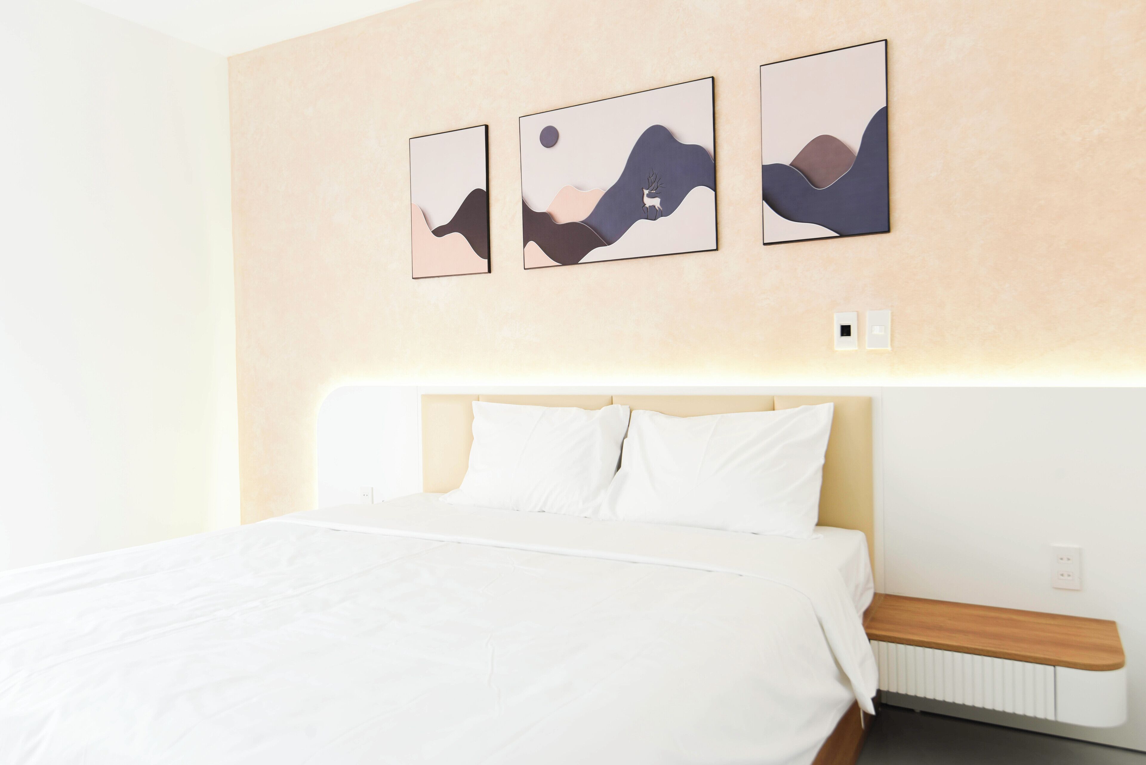 Standard Studio, City View | Soundproofing, iron/ironing board, free WiFi