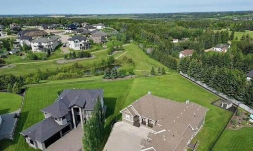 Premium Family Stay w/ King Bed & Home Theatre