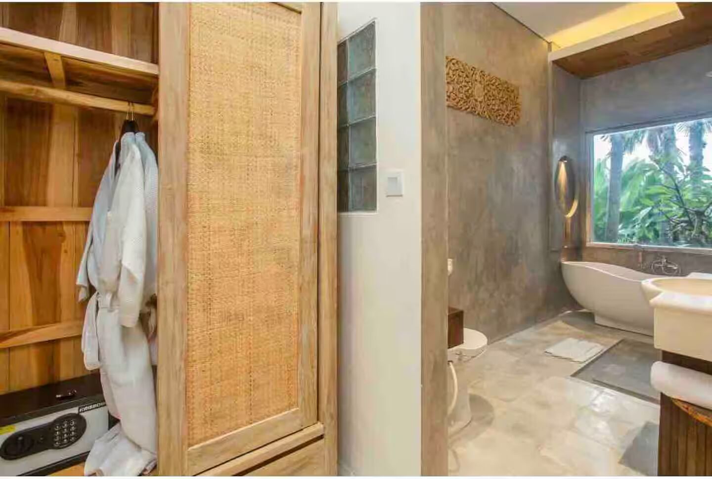 Villa, 1 Bedroom, Private Pool | Bathroom | Towels, soap, shampoo, toilet paper