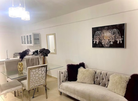 Área de sala de estar. Num 1 Comfort Apartment Centro Bonao