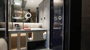 Business Single Room, City View | Bathroom | Shower, hair dryer, bathrobes, slippers