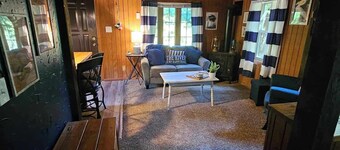 Tranquil blue cabin at River Rail Retreats at palisades