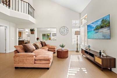 Spacious 6-bedroom villa in beautiful Near diamond Bar with AC 71 60 91 FWY