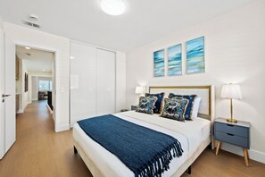 6 habitaciones, cuna de viaje y wifi gratis 