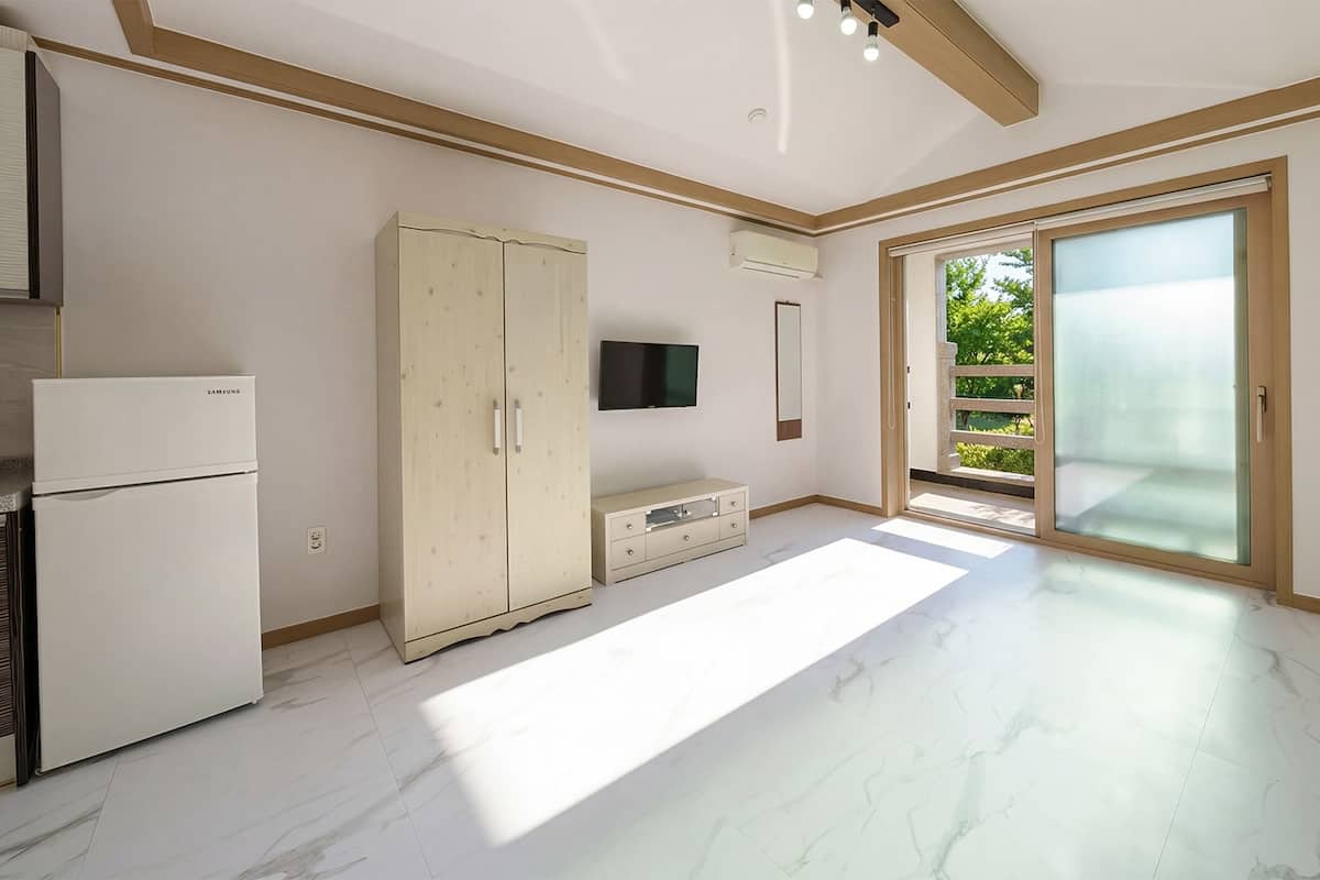 Kamar Basic, 1 kamar tidur (102(Ondol Room)) | 1 kamar tidur dan Wi-Fi gratis