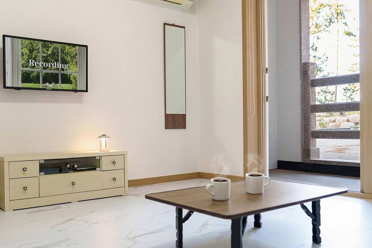 Kamar Basic, 1 kamar tidur (105(Ondol Room)) | 1 kamar tidur dan Wi-Fi gratis