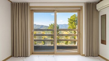 Habitación básica, 1 habitación (303(Ondol Room/Forest View)) | 1 dormitorio y wifi gratis