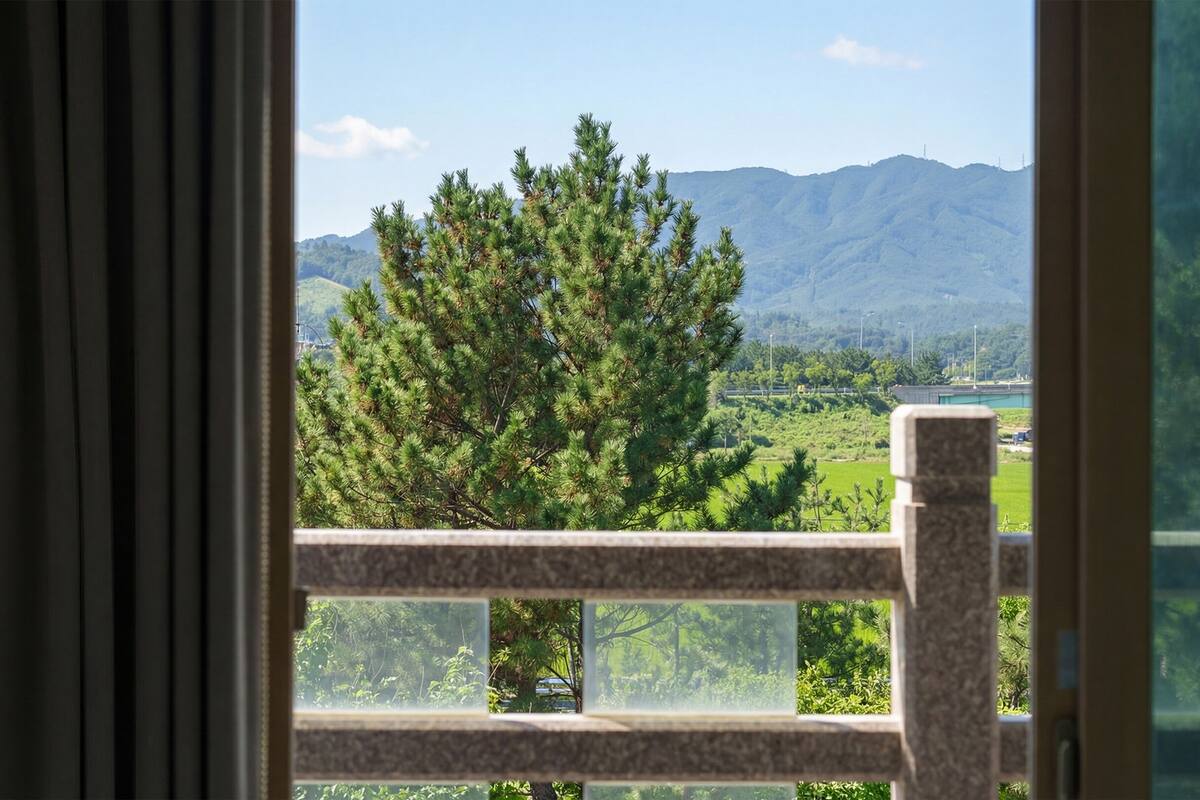 Kamar Basic, 1 kamar tidur (201(Ondol Room/Forest View)) | 1 kamar tidur dan Wi-Fi gratis