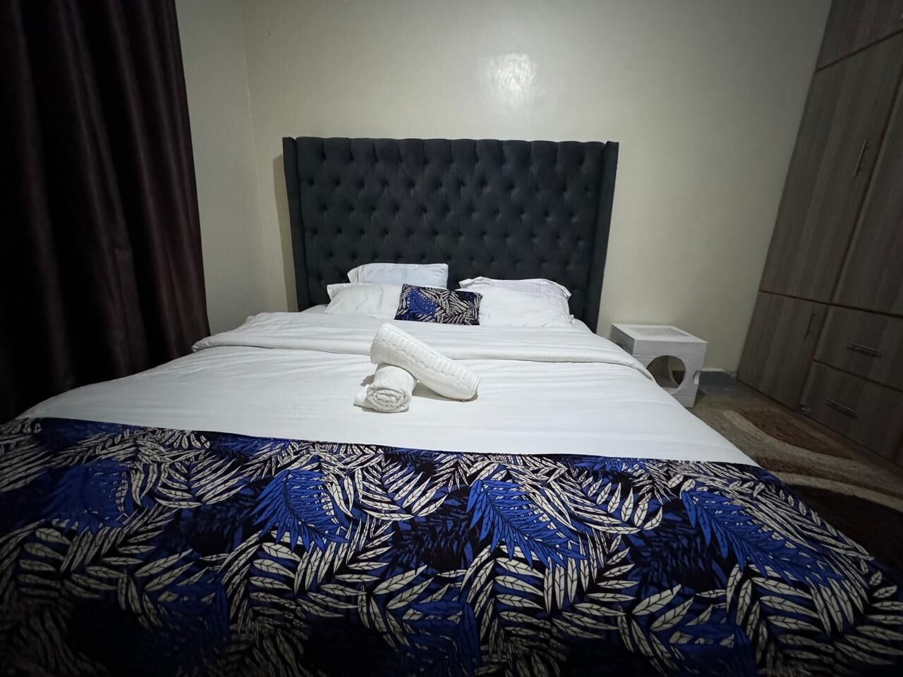 Deluxe Apartment | Free WiFi