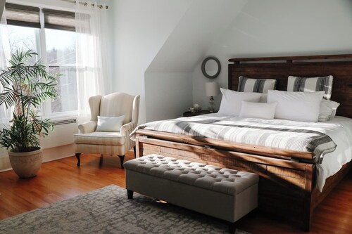 The Oaks Seaside Retreat