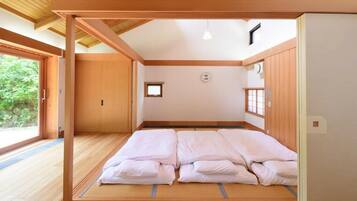 Family House, Non Smoking, Garden View | Free WiFi