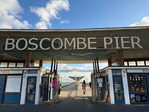 Værelse - flere soveværelser - ryger - balkon | Interessepunkt