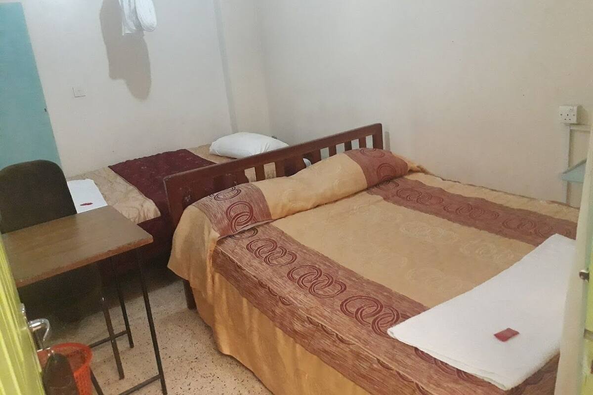 Standard Single Room | Free WiFi, bed sheets