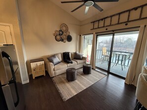 Smart TV - Welcome to Your Lakefront Retreat (Osage Beach)