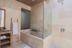 Bathroom - The Kanjeng Resort & Villa Ubud - Bali (Ubud)