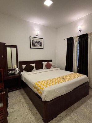 Room - Blessing holidays  (Ooty)