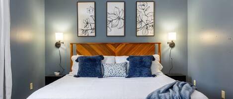 4 bedrooms, WiFi, bed sheets