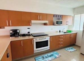 Private kitchen - Beautiful Acapulco Getaway | Ideal for Rest & Relaxation (Acapulco de Juárez)