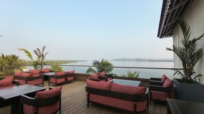 Rooftop terrace - The Postcard on The Mandovi River (Alto de Porvorim)