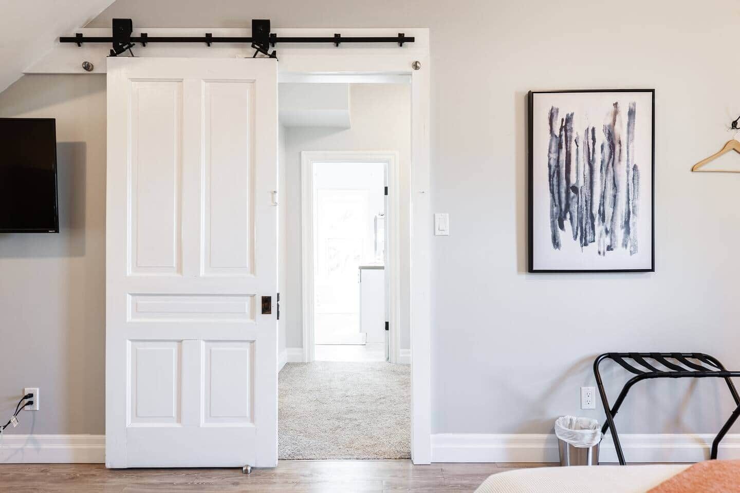 2 室のベッドルーム、デスク、アイロン / アイロン台、WiFi (無料)