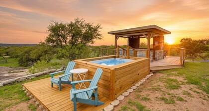 6b/4.5b Pool w lake views, 3 acres, lake access