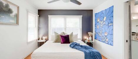 8 Schlafzimmer, Bügeleisen/Bügelbrett, Reisekinderbett, WLAN