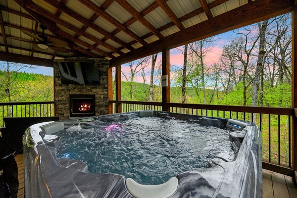 Bain à remous extérieur