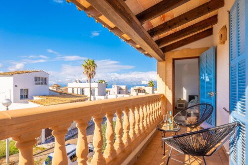 PUNTA LLARGA - Cozy house with sea views, private pool and free Wi-Fi