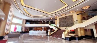 Guiping Ruquan Jingliugang Hotel (Xishan Branch)