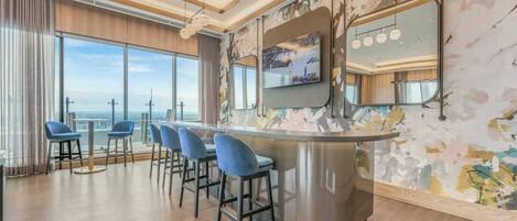 Bar (in der Unterkunft)