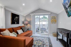 Smart TV, videojuegos, libros