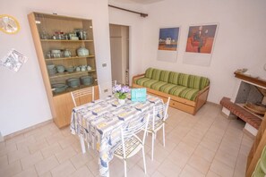 TV - Saline - Apartment with sea views in Portoferraio (Portoferraio)