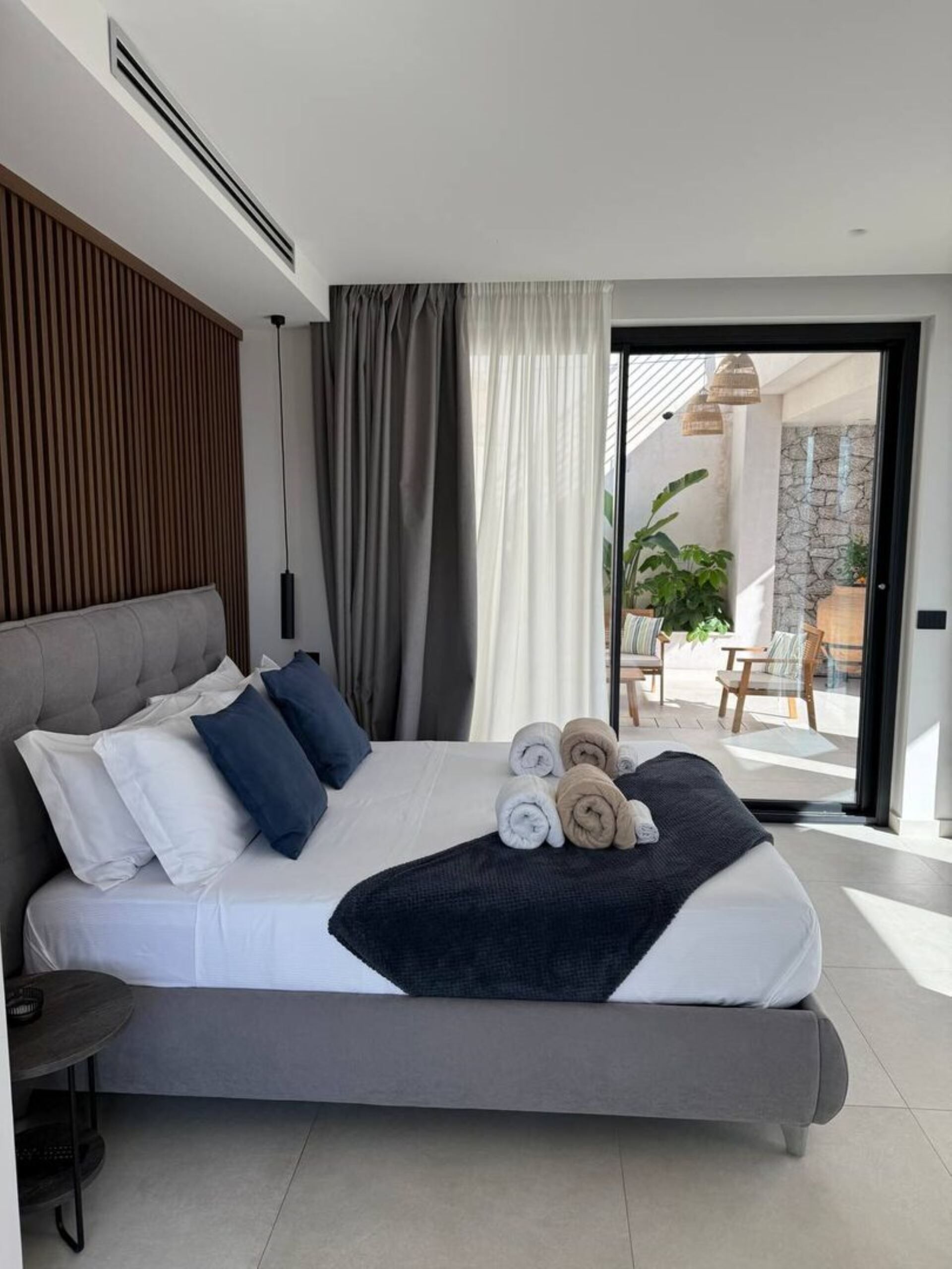 Zimmersafe, Bügeleisen/Bügelbrett, kostenloses WLAN, Bettwäsche