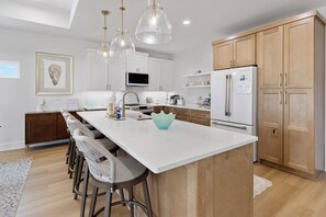 Fridge, microwave, oven, stovetop - New Listing! Private Pool, Putt Putt Green, Bikes Nearby Beach! (Panama City Beach)