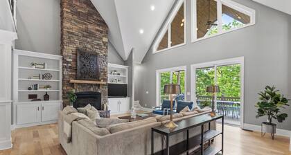 Stunning Home on Norris Lake- Custom Inground Pool and Dock Access! Book now!