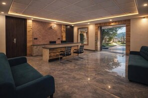 Lobby - Silvanza Resort By Nivanta (Dhikuli)