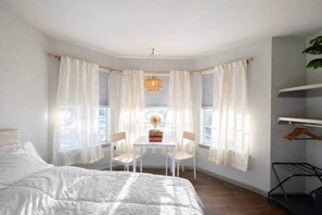 1 soverom, strykejern/-brett, wi-fi og sengetøy