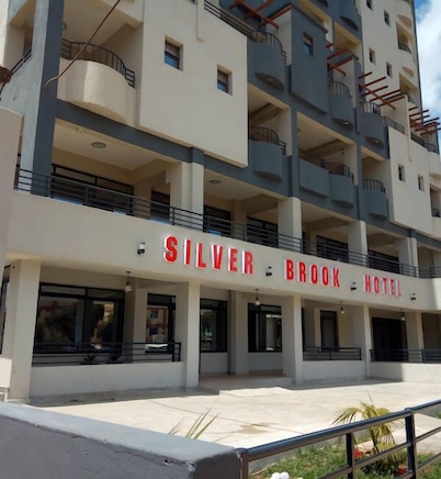 Silver Brooke Hotel Othaya